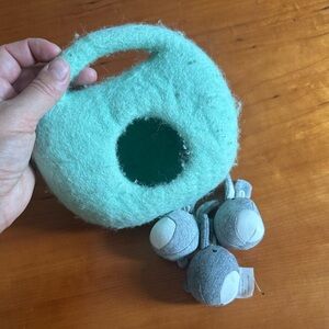 Lovevery Bunnies In A Felt Burrow